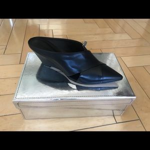 Sigerson Morrison Wesley Wedge Mules New US 8.5